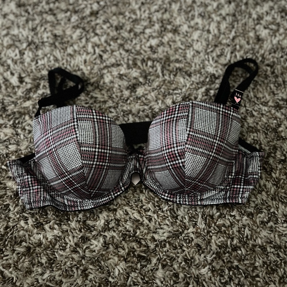 Victoria’s Secret Bra